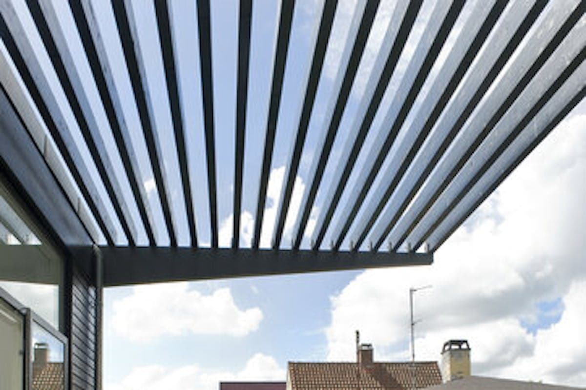 lameller som overdækning på træterrasse